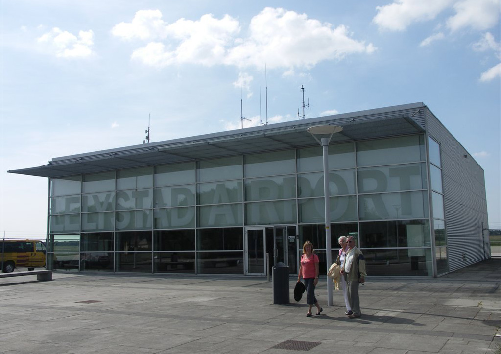 02 Lelystad Airport (2)