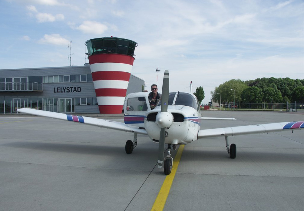 03 In front of Lelystad tower