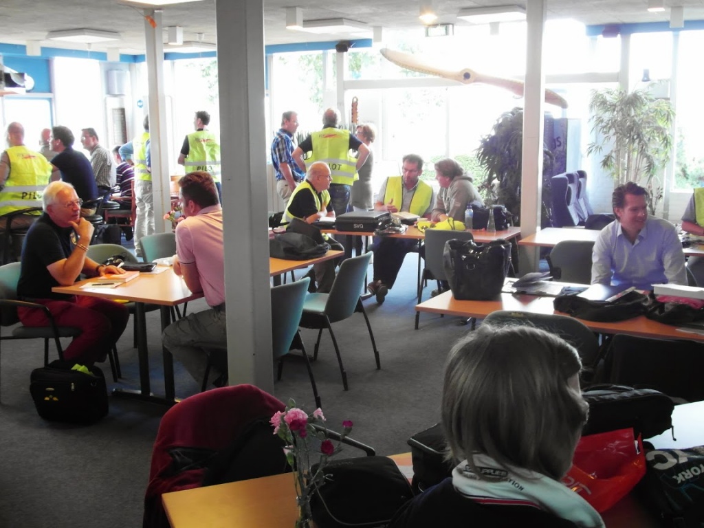 03 EHRD Al vroeg gezellig druk