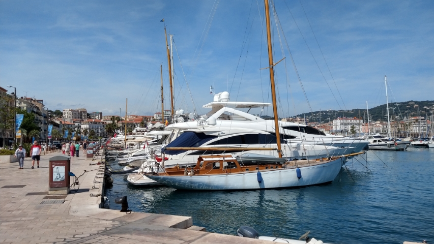 16_Cannes