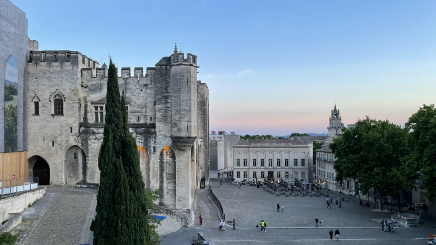 25_Avignon